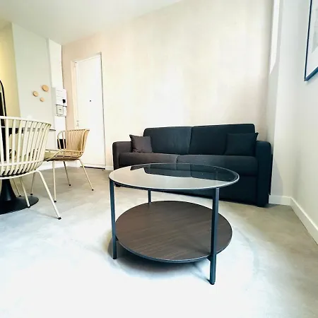 Appartement R'apparts 2-room Colonel Urbain *