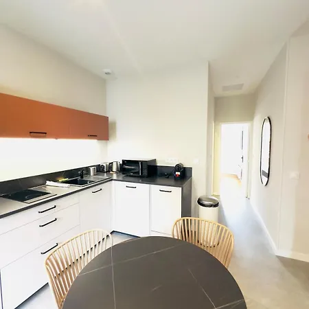 Appartement R'apparts 2-room Colonel Urbain
